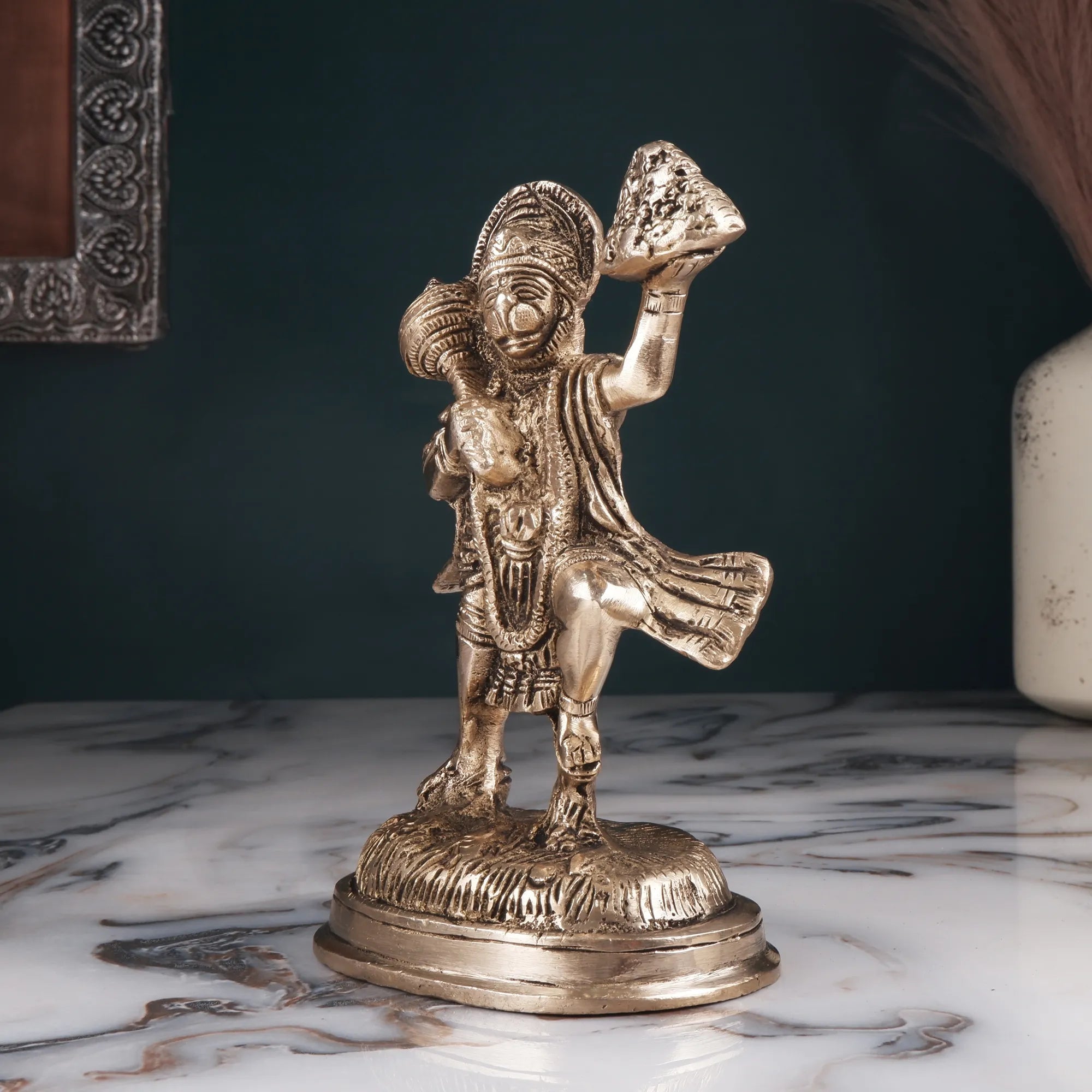 Brass Hanuman Idol (6.6 Inch)