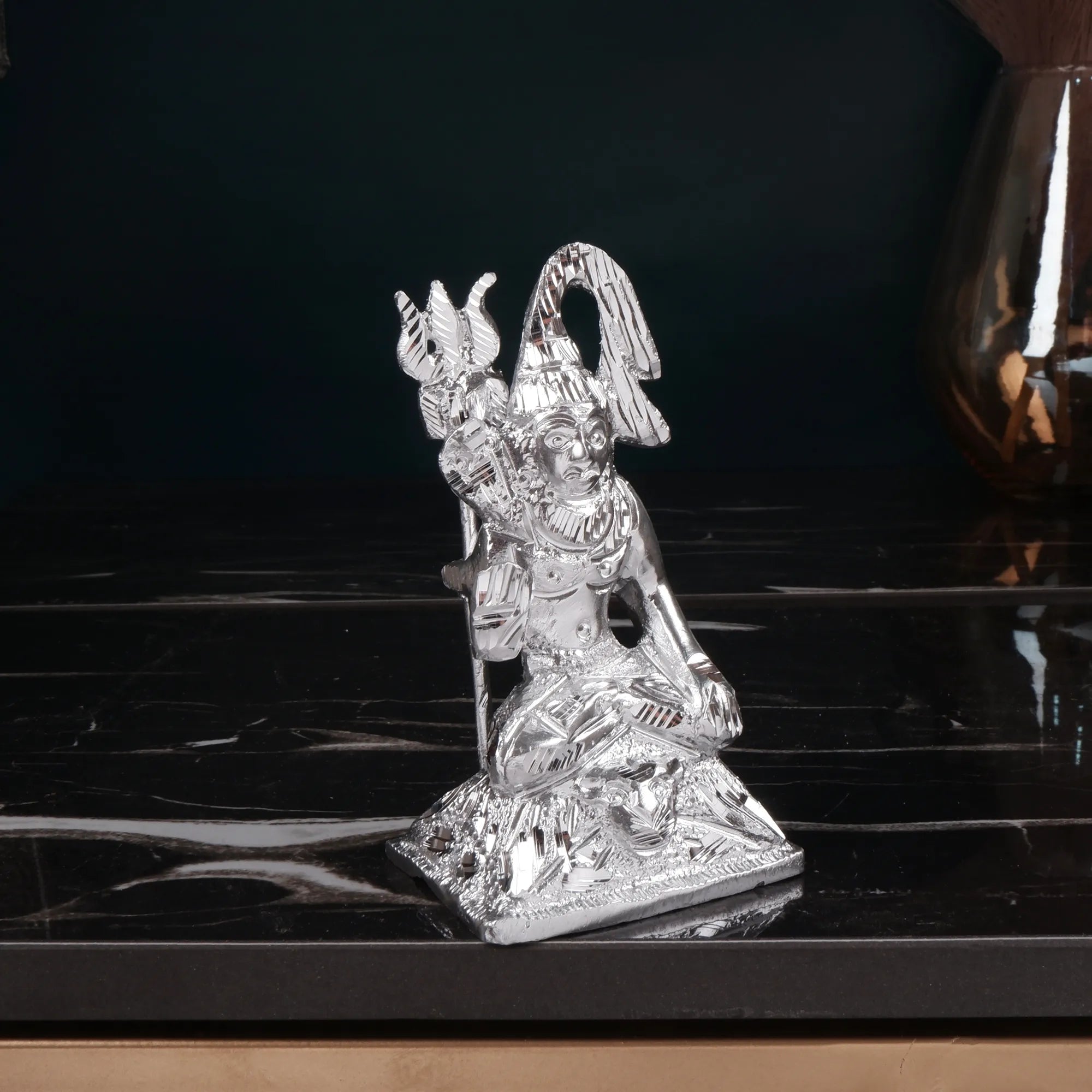 White Metal Shankar Idol (4.7 Inch)