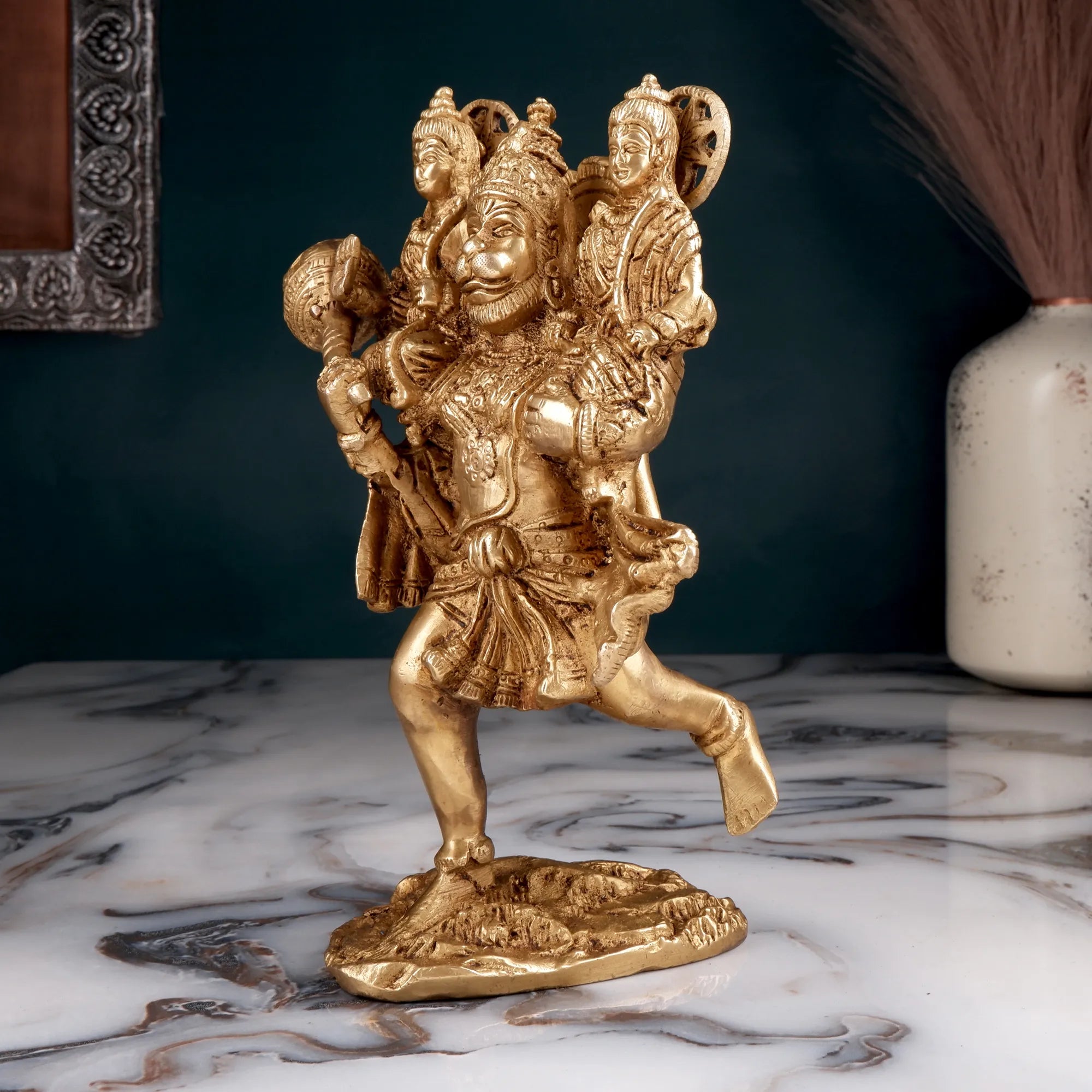 Brass Hanuman Idol (7.8 Inch)