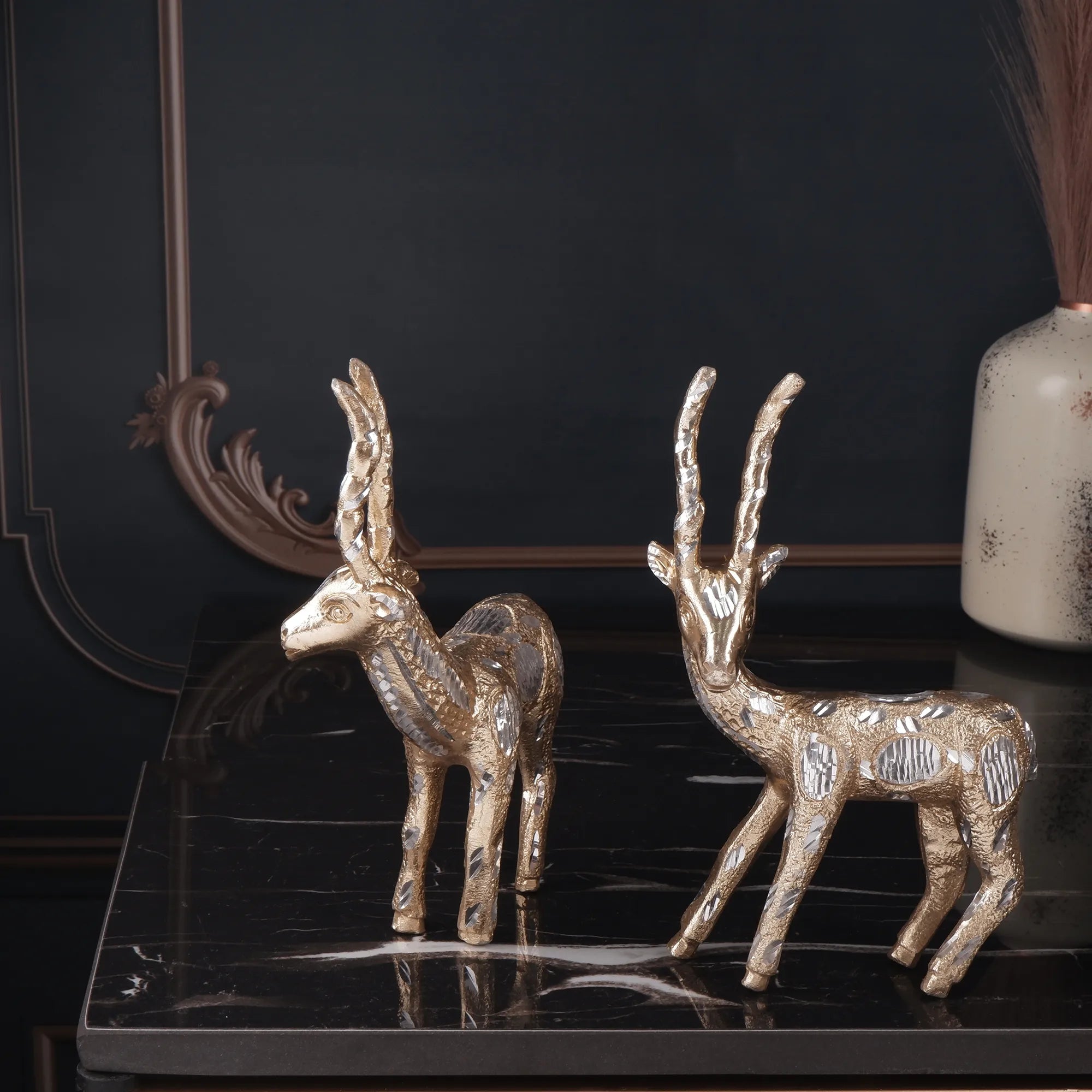 Deer(Hiran) White Metal (7.4 Inch)